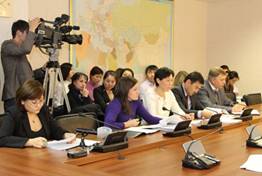 МТК РК провело общественные слушания проектов гоcстандартов обслуживания граждан в пассажирских поездах и на вокзалах