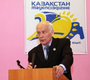 http://www.iusea.com/images/stories/thumbnails/images-stories-greshnikov-300x264.jpg